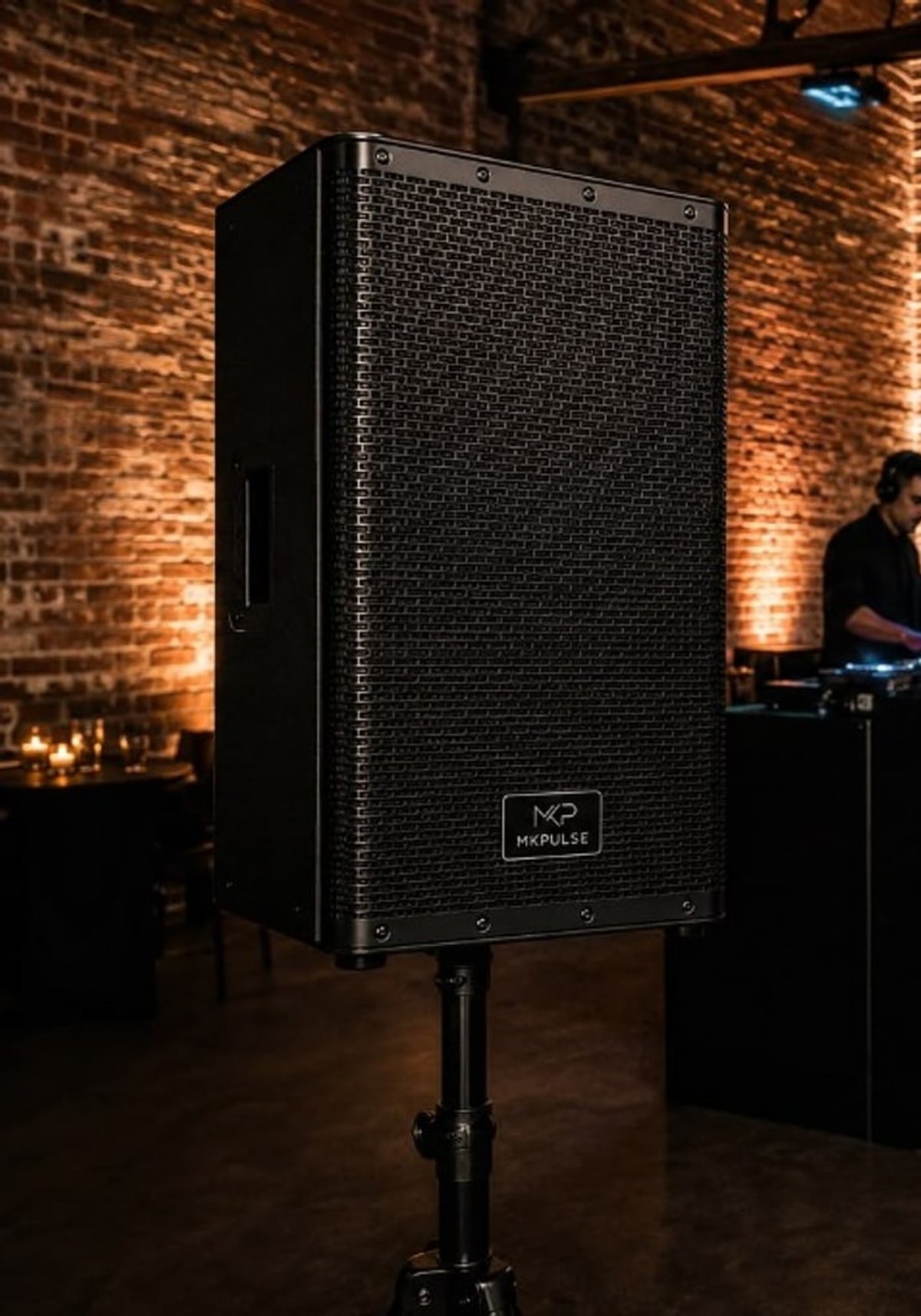 LIVE EVENTS — MKPULSE S15 clearly visible